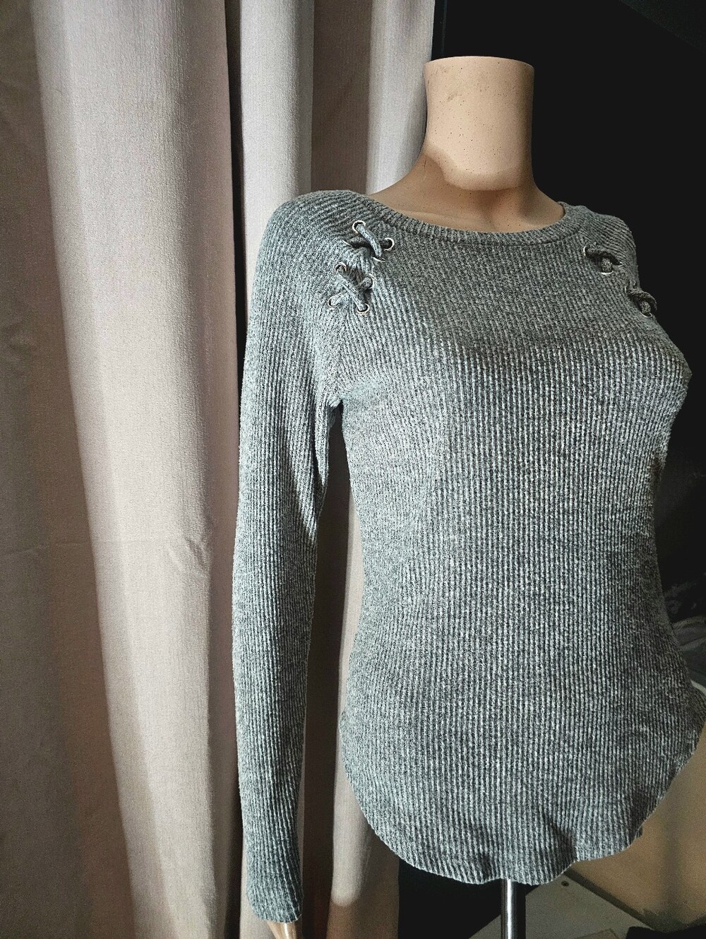 Women's Gray Ribbed Lace-Up Shoulder Sweater